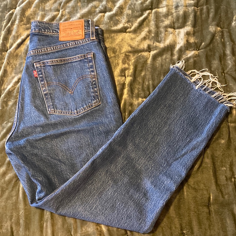 Levi’s Wedgie Straight Jean